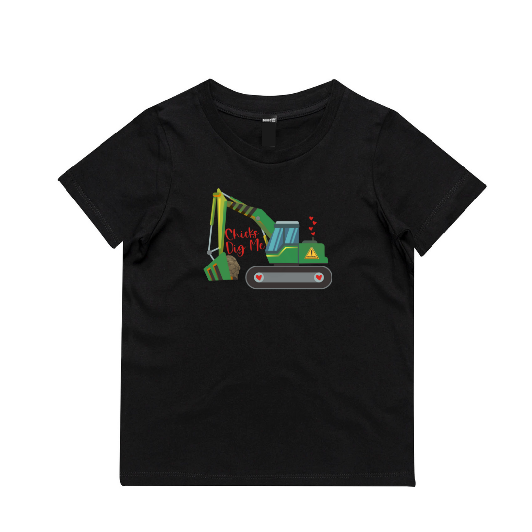 Chicks Dig Me Short Sleeve Tee - Little Love