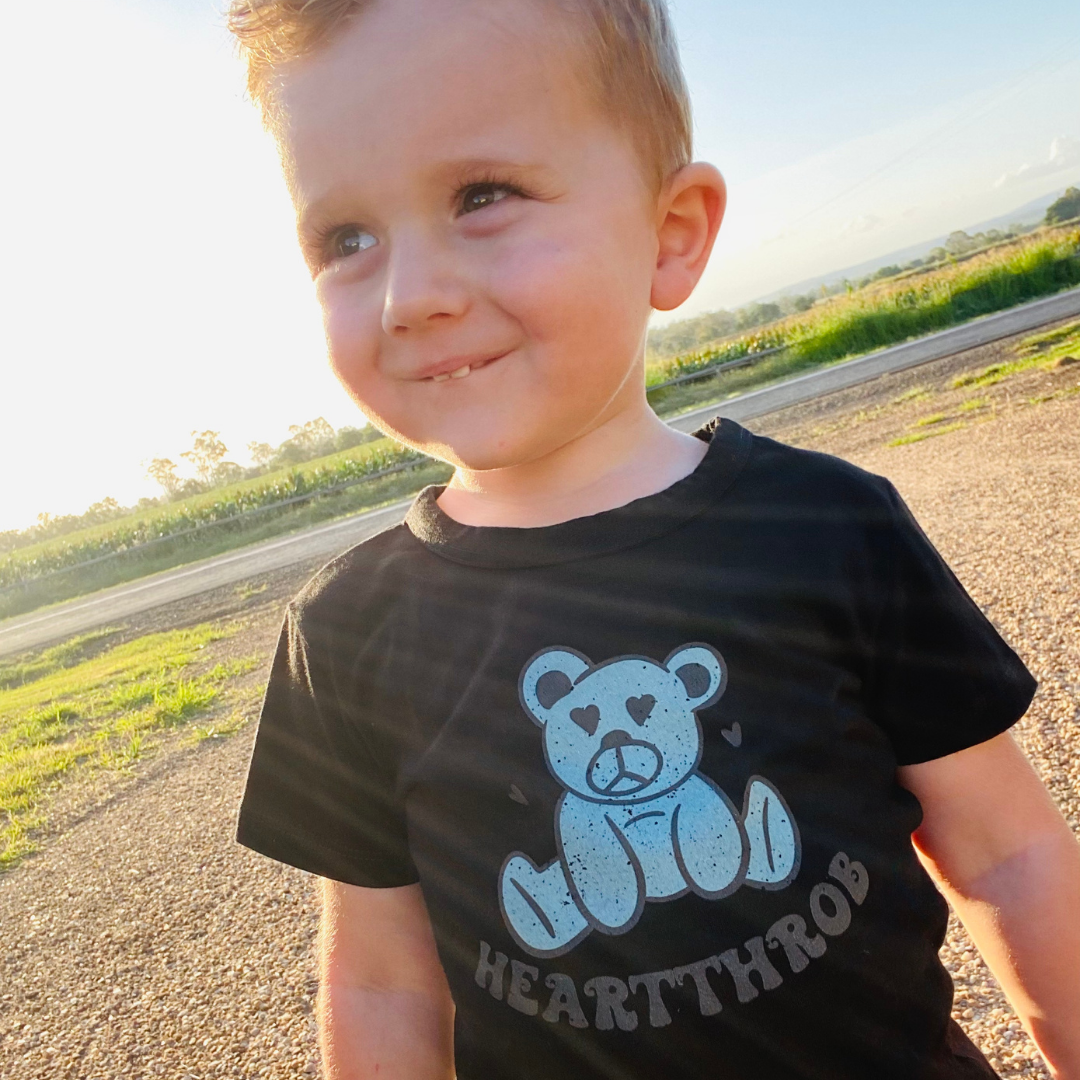 Heartthrob Short Sleeve Tee - Little Love